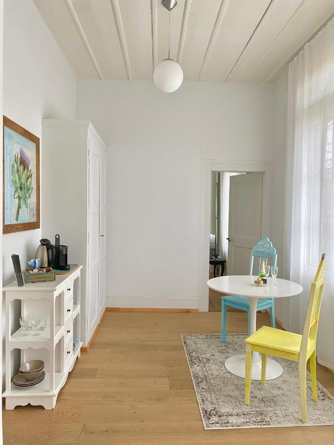 Lovely In A From 18th Century Apartment Thun