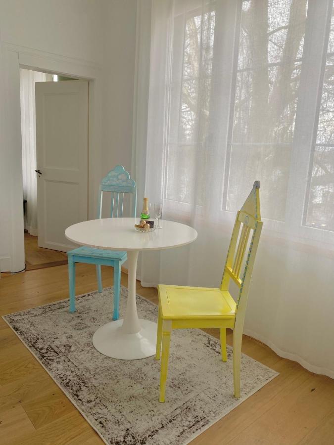 Lovely In A From 18th Century Apartment